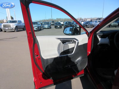 2023 Toyota RAV4 XLE Premium AWD (Natl)