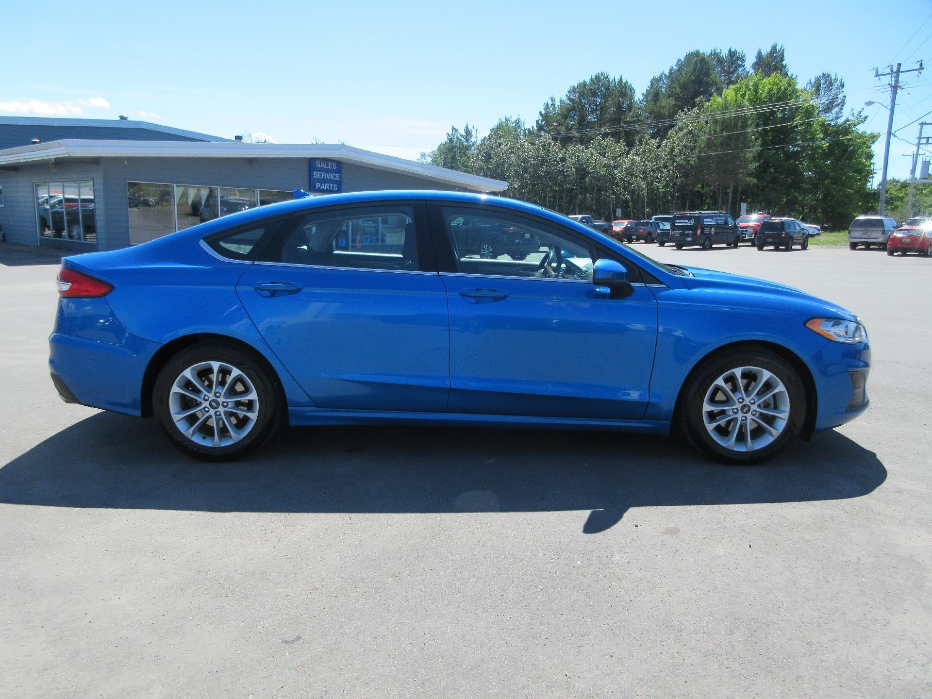 2020 Ford Fusion SE FWD