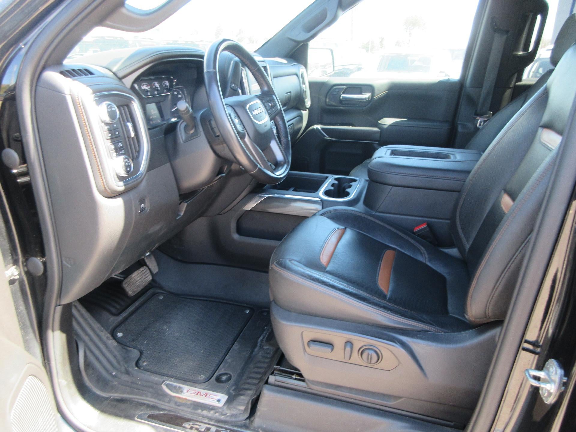 2021 GMC Sierra 1500 Crew Cab Short Box 4-Wheel Drive AT4