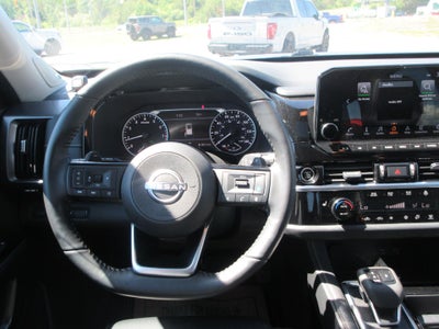 2024 Nissan Pathfinder SL 4WD