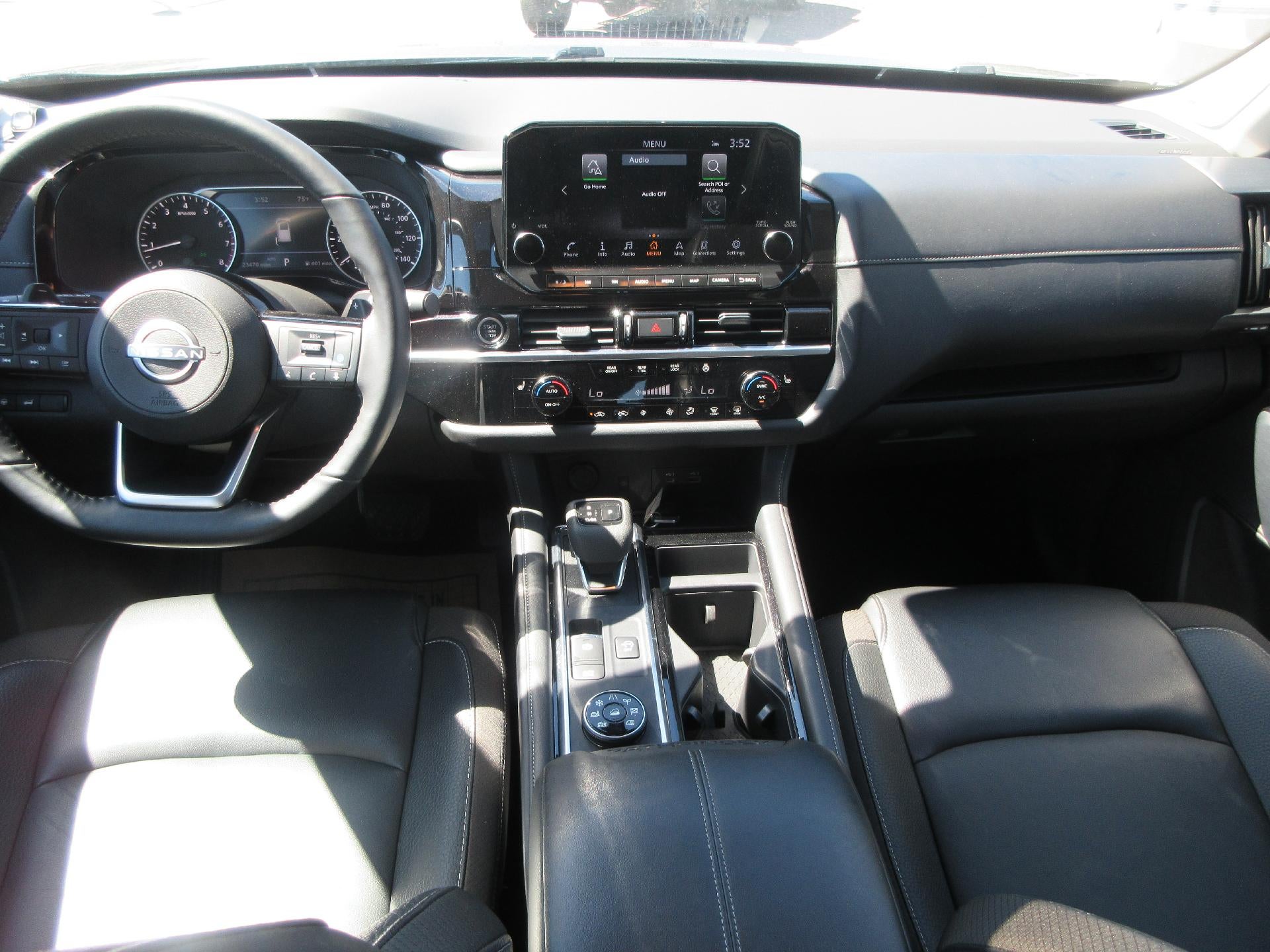 2024 Nissan Pathfinder SL 4WD