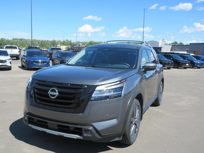2024 Nissan Pathfinder SL 4WD