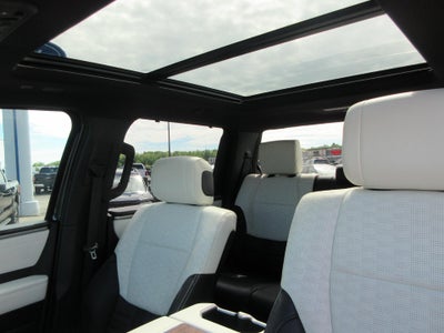 2023 Toyota Tundra 4WD 4WD Capstone Hybrid CrewMax 5.5' Bed (Natl)