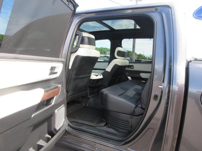 2023 Toyota Tundra 4WD 4WD Capstone Hybrid CrewMax 5.5' Bed (Natl)