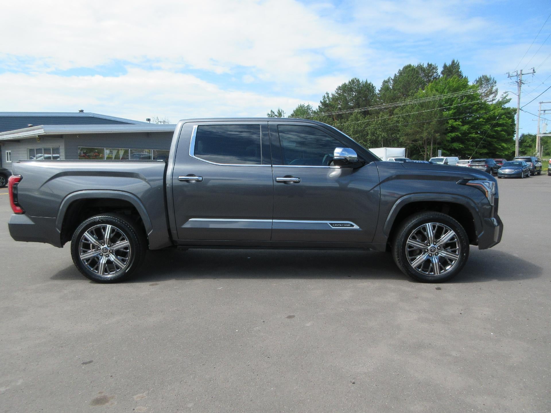 2023 Toyota Tundra 4WD 4WD Capstone Hybrid CrewMax 5.5' Bed (Natl)