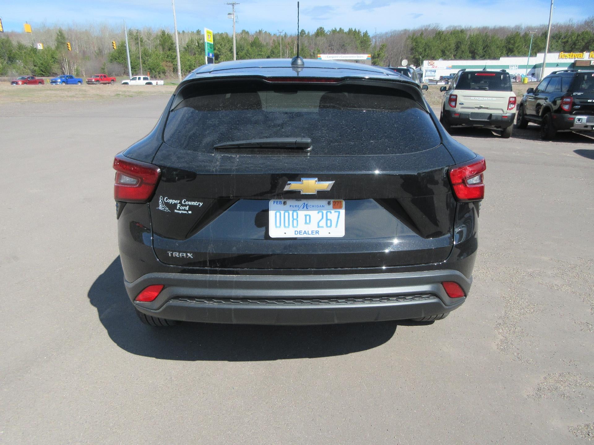 2025 Chevrolet Trax FWD 4dr LS