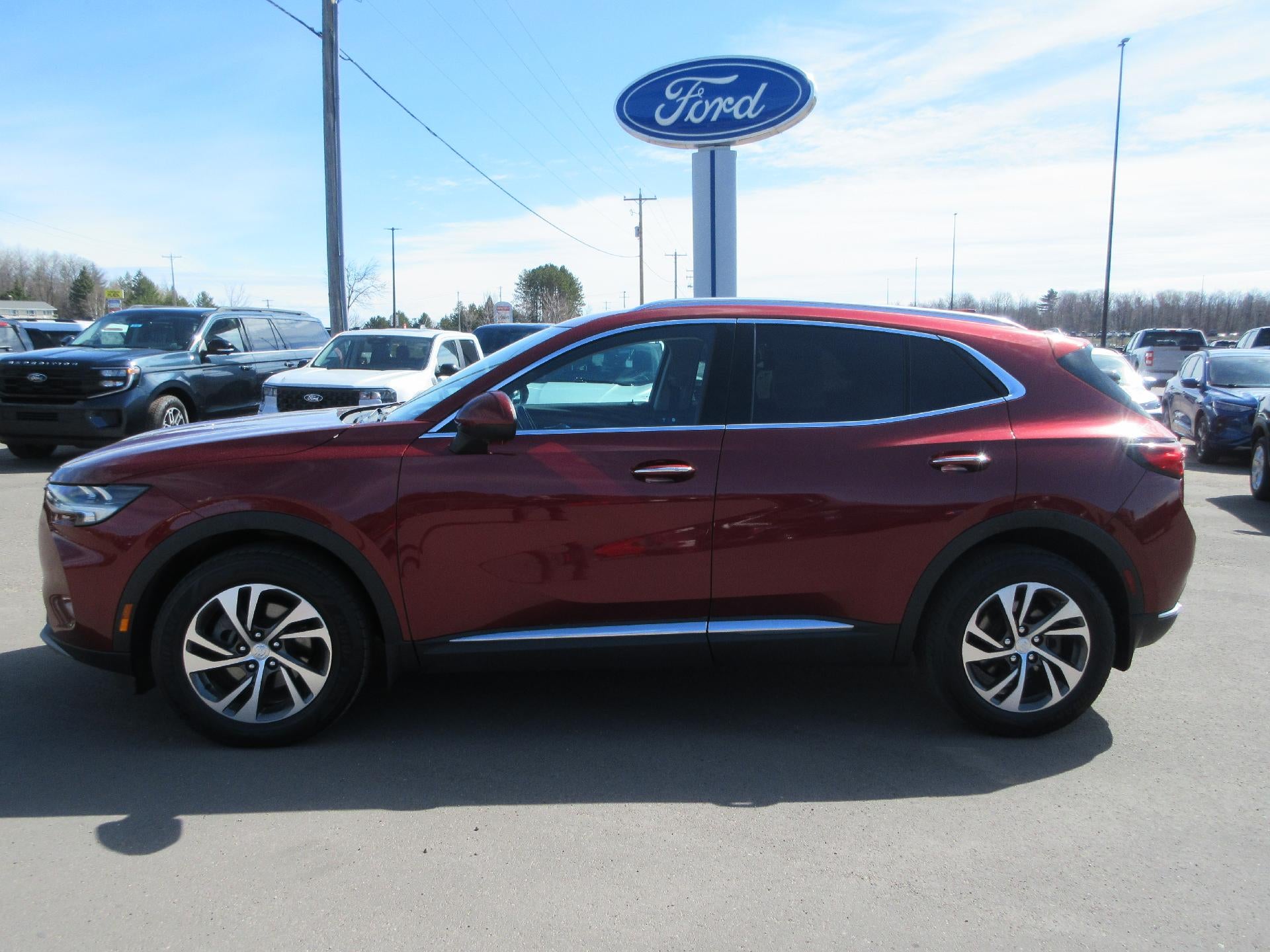 2021 Buick Envision Essence AWD's photo